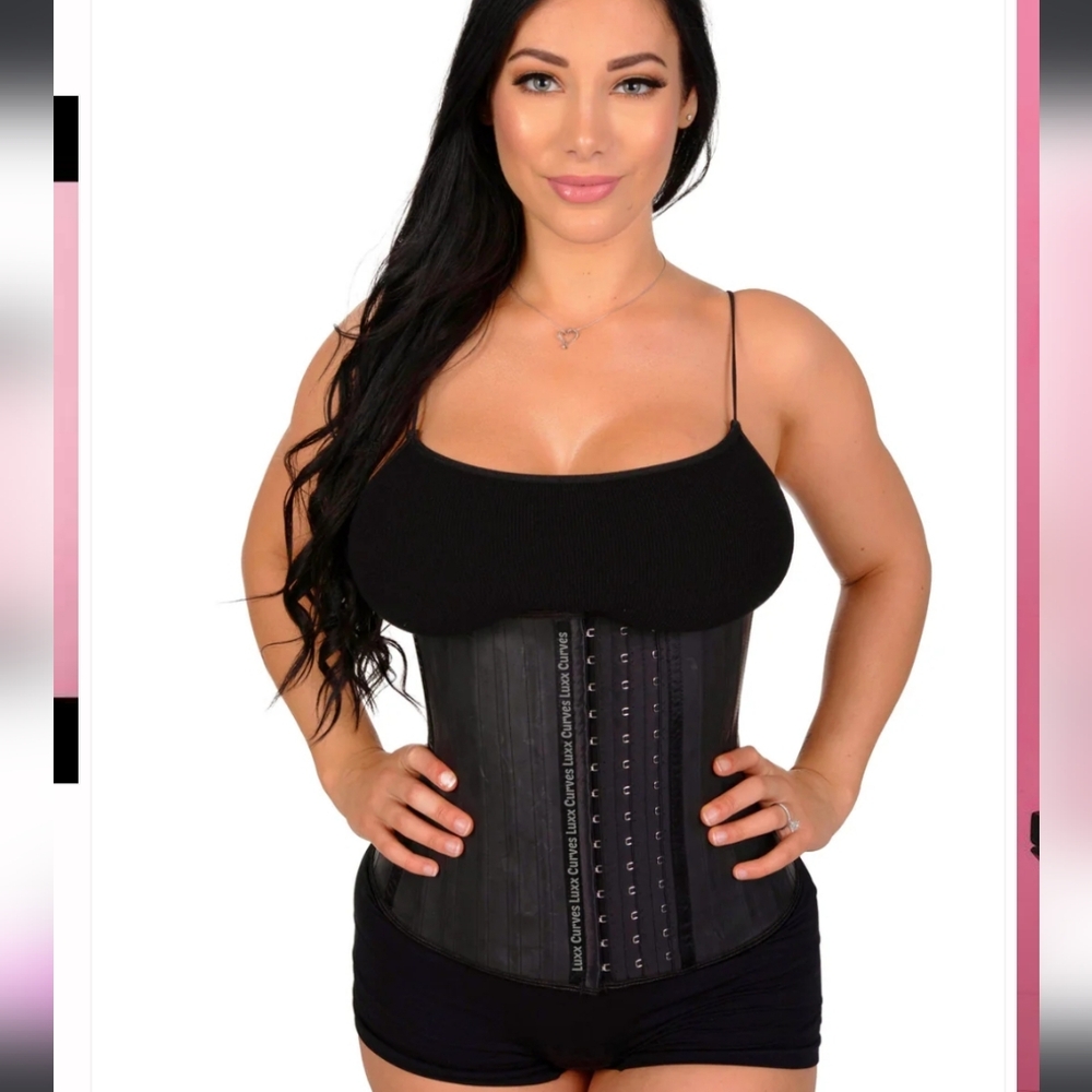 Luxx Curves medium waist trainer